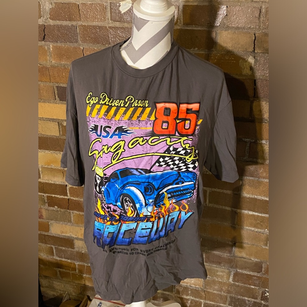 grey race tshirt